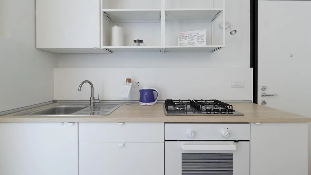 Italianway - Caterina Da Forli 6 Apartment Milan